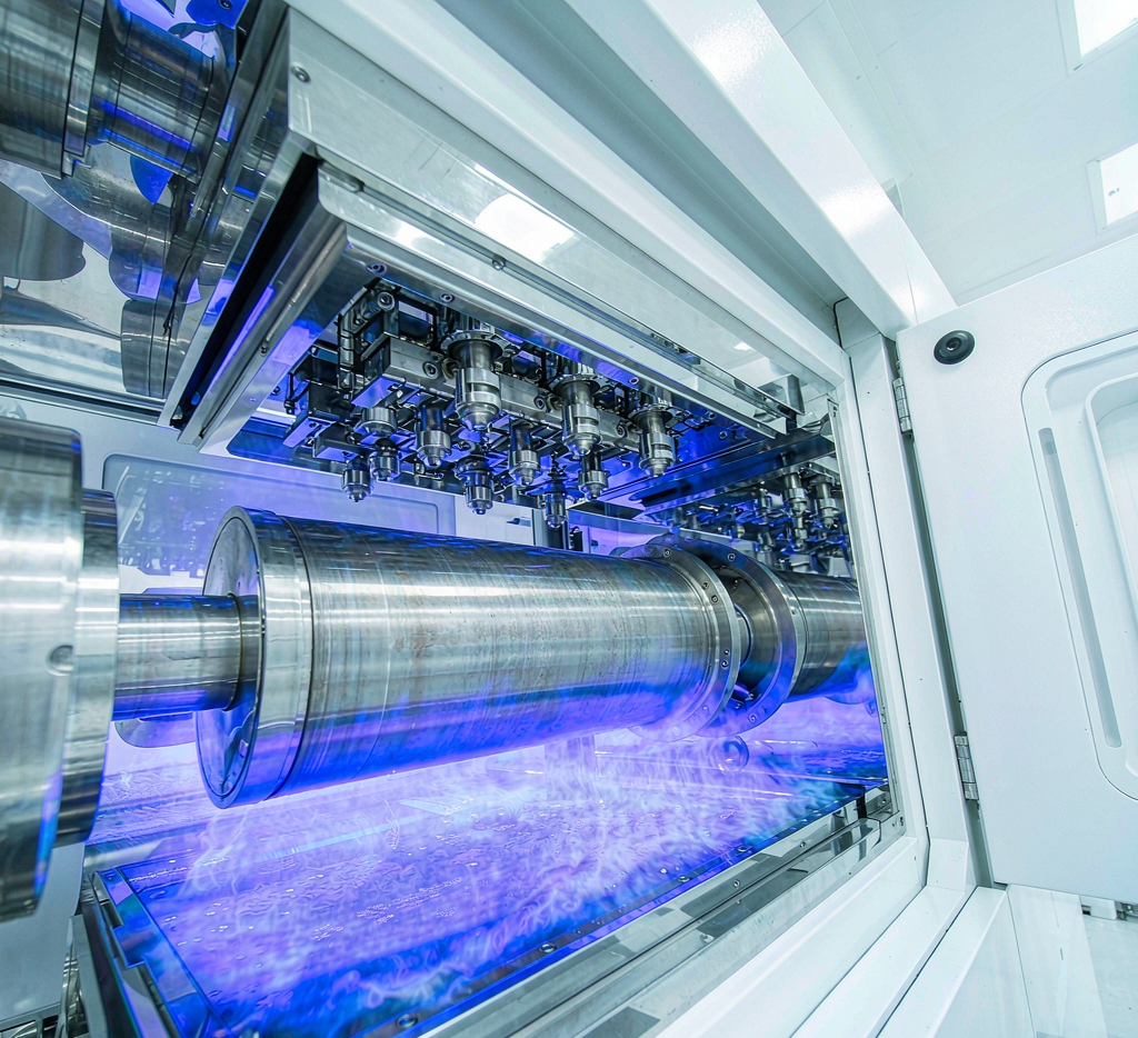 Carbon Steel Carburizing vs Nitriding: Case Hardening Process Comparison - photo 2