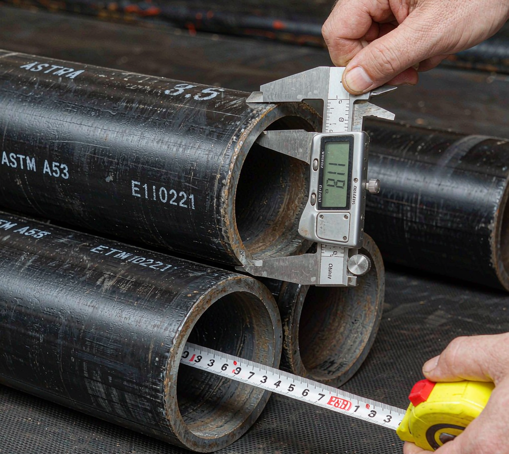 ASTM A519 seamless tubing specification