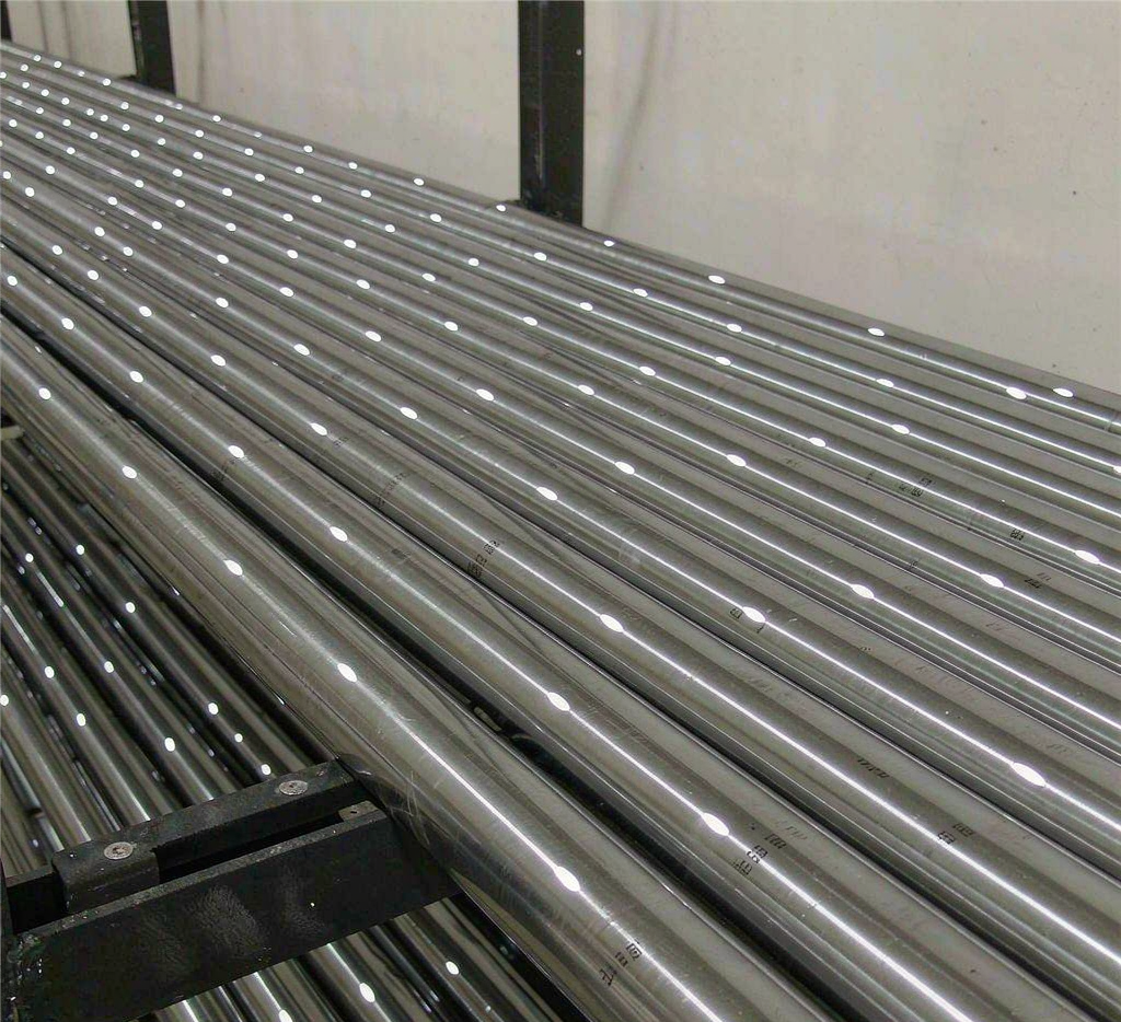 Cold drawn carbon steel bright bars on factory rack