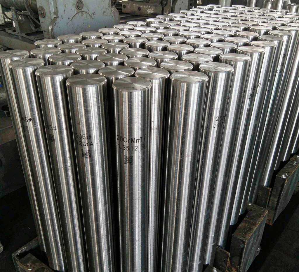 Warehouse stacked S45C S50C S55C steel bars