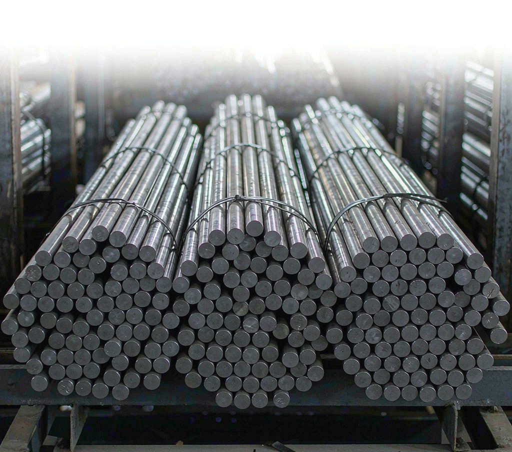 Bundle of bright carbon steel round bars