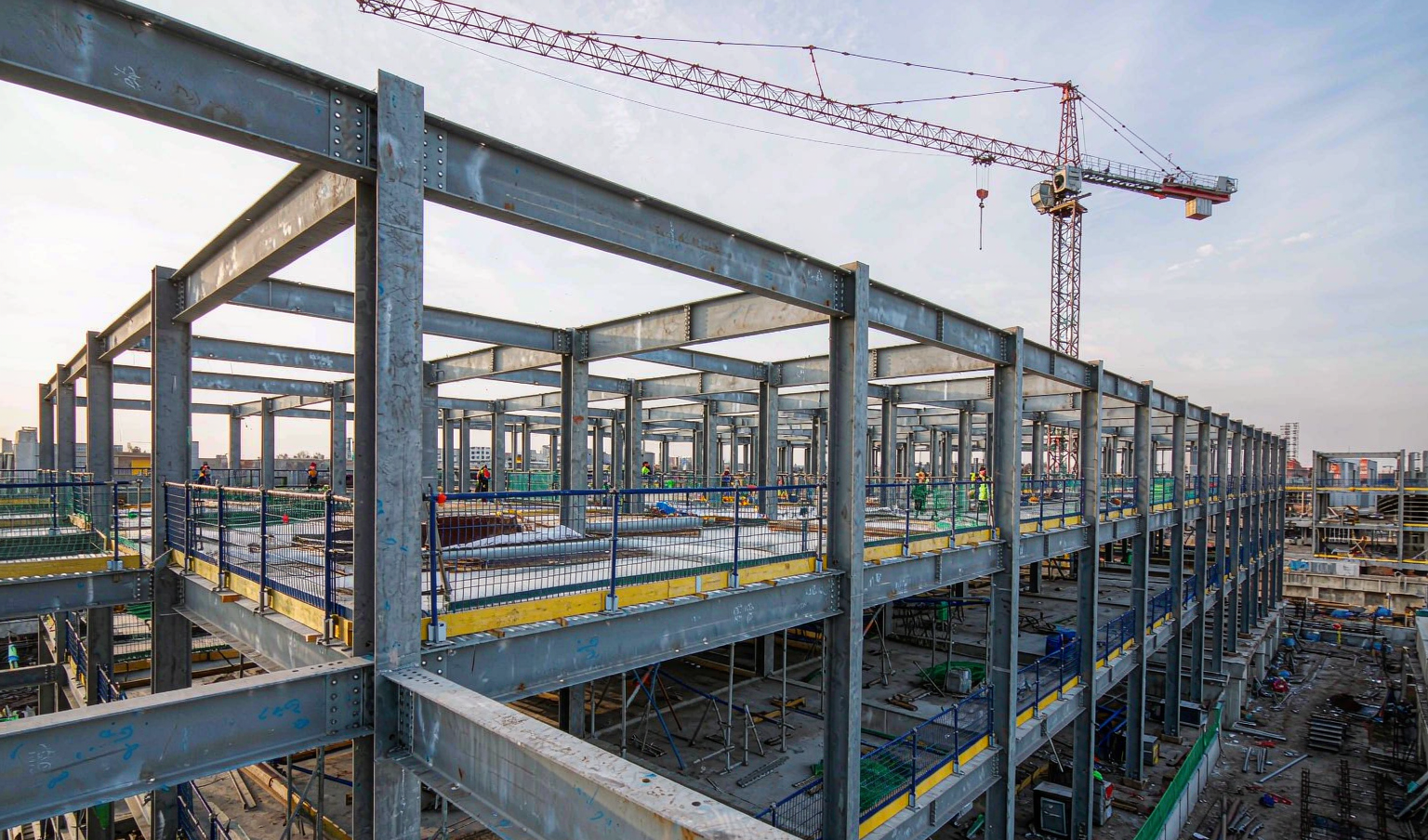 Comparison of S355JR and S355J2 structural steel plates