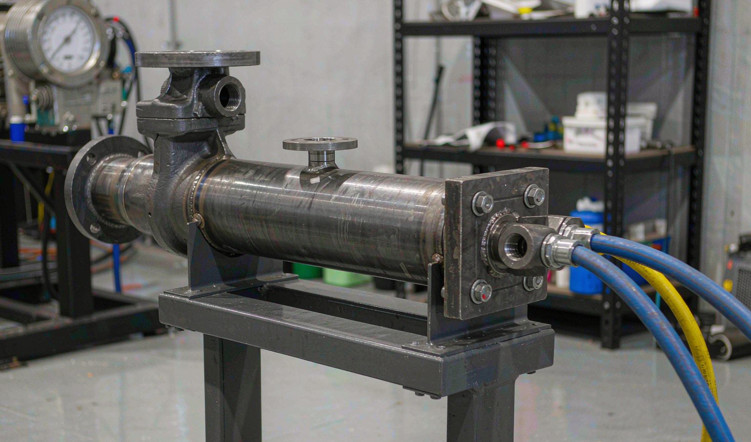 Ultrasonic testing of hot expanded seamless steel pipe